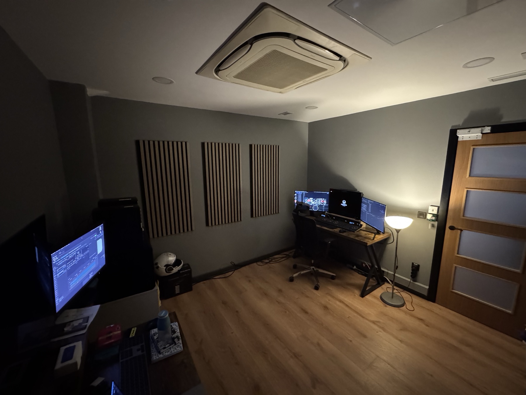 Misterio Color Lab editing and post-production suite